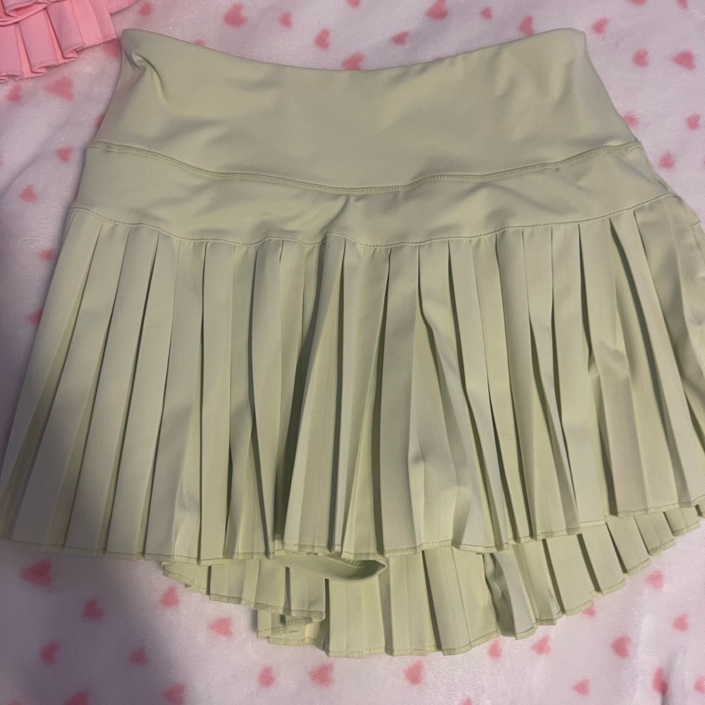green gold hinge skirt